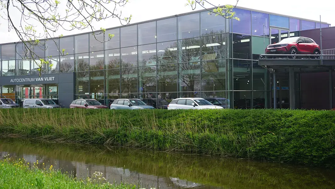Autocentrum Van Vliet Curieweg 9 Alphen aan den Rijn